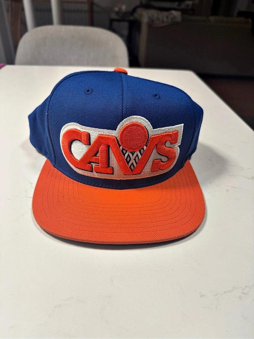 Mitchell & Ness Cleveland Cavaliers Classics Team Two-Tone 2.0 Snapback